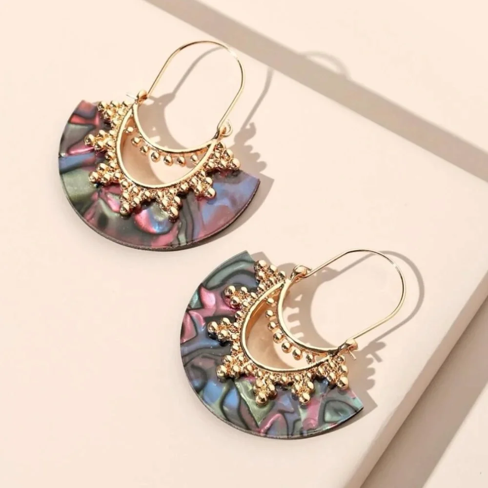 ❤️ FREE Rainbow Shell Fan Boho Peasant Hipster Hippie Art Hipster Chic Earrings